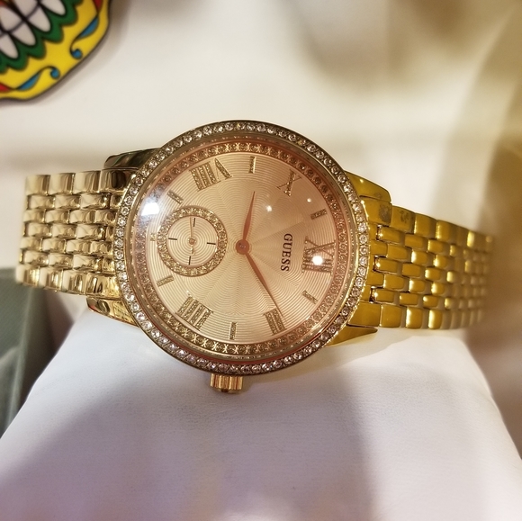 WATCH